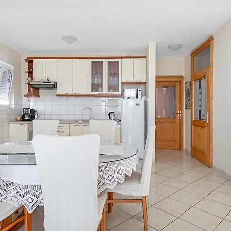 Appartamento Gorgeous In With Wifi *